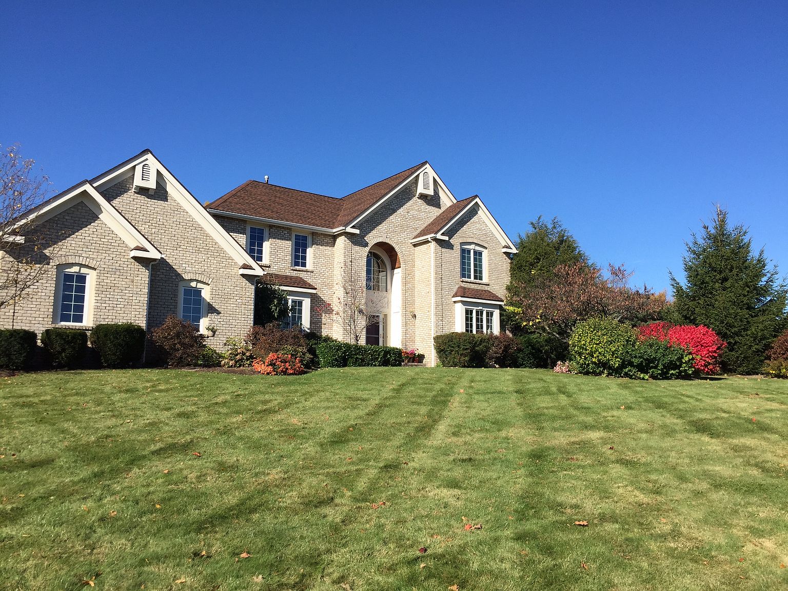 3 Sweets View Ln, Fairport, NY 14450 Zillow