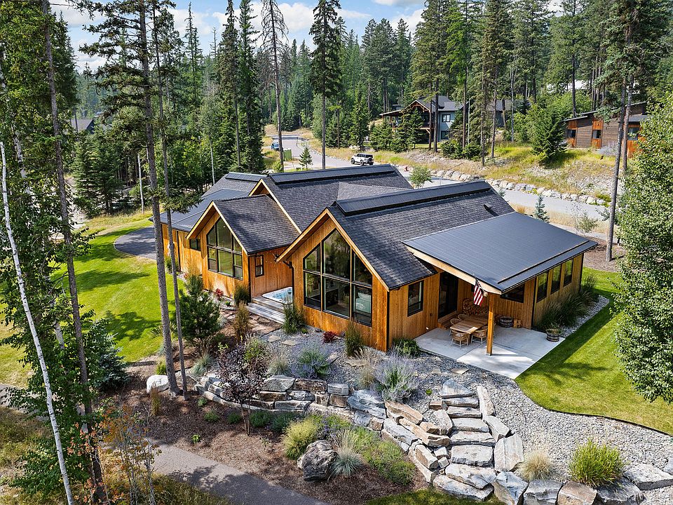 1st image of 1 Merganser Ct