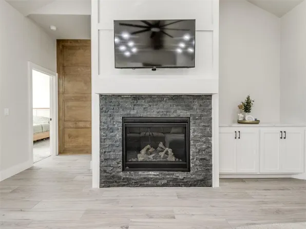 8012 NW 152nd Ter, Edmond, OK 73013