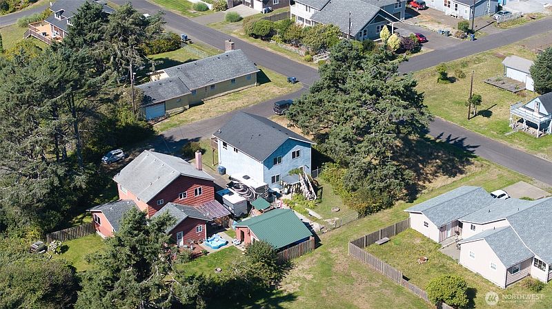 3rd image of 45 S Third Street