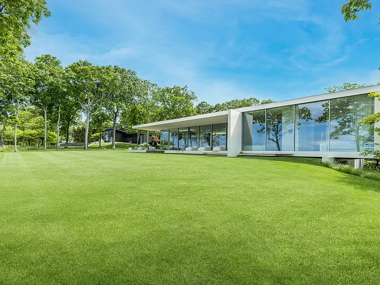 22 Hedges Banks Dr — Photo 23