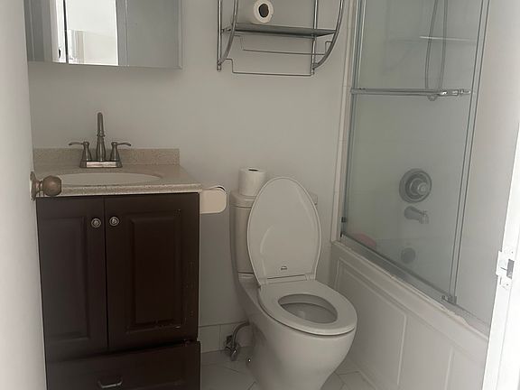 5th image of 393 W 49th St APT 4BB
