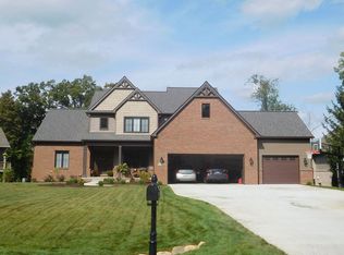 13251 Harborview Dr, Linden, MI 48451