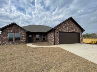 130 Western Hills Dr, Durant, OK 74701