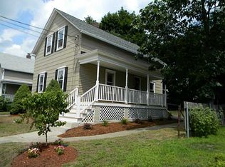 221 Roger Williams Ave, Rumford, RI 02916