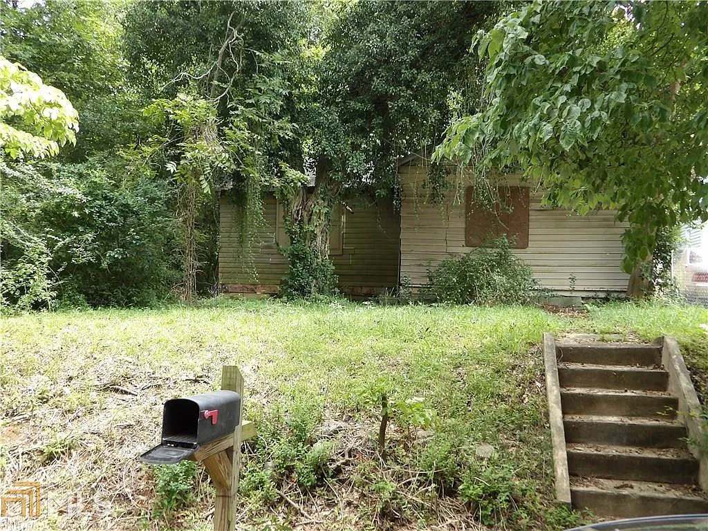 2994 Grand Ave SW photo 1