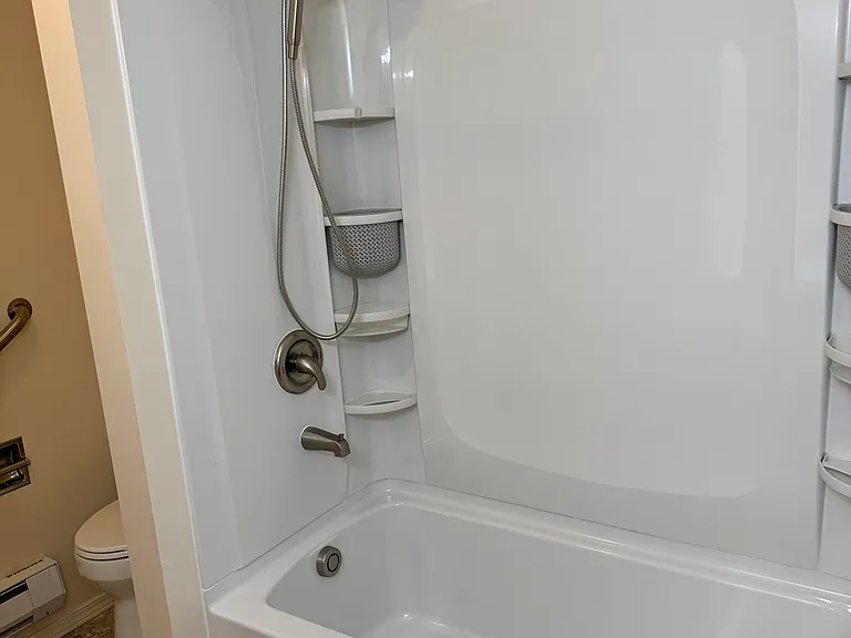 503 Avenue A #6 — Photo 13