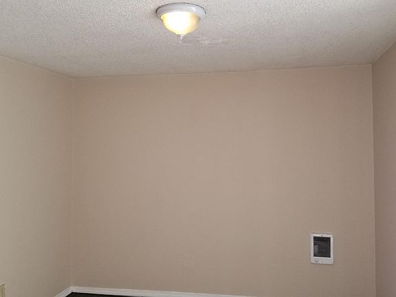 3rd image of 420 14th St #1/2