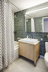 Rented by New York Casas Ltd.