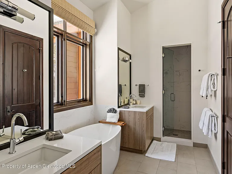 42553 Highway 82 — Photo 14