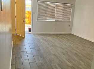 1213 Chelwood Park Blvd NE #B, Albuquerque, NM 87112