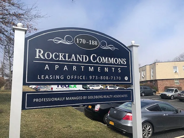 Rockland Commons — Photo 11