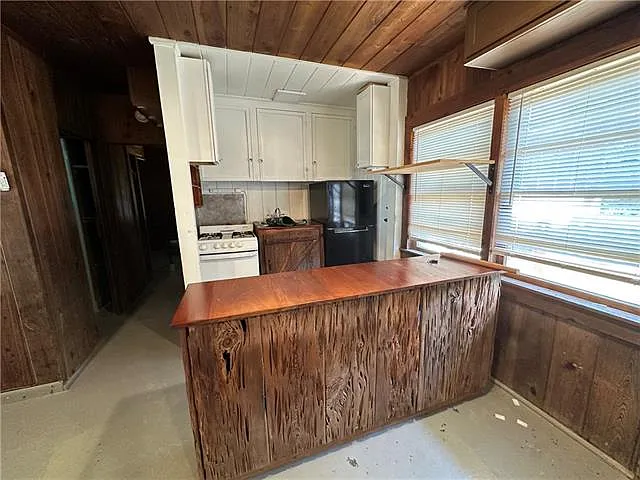 39482 Beach Rd — Photo 4