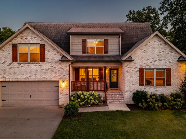 725B N Russell St, Portland, TN 37148