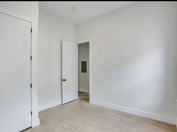 5th image of 150 Belmont Ave APT 401B