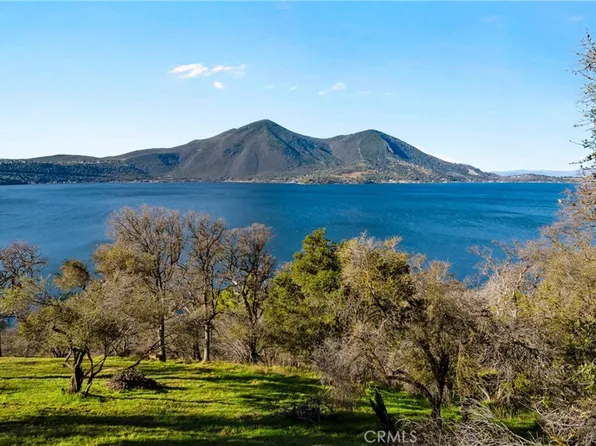 3031 Oak Crest Dr, Clearlake, CA 95422