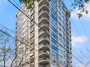 1120 Spring St APT 503, Seattle, WA 98104