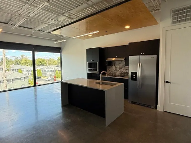 1131 Fairview Ave #305 — Photo 3