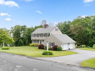 25 Dennison Hill Rd, Southbridge, MA 01550