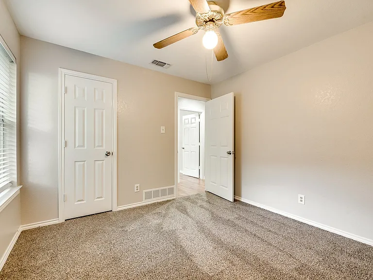 6108 Paradise Dr — Photo 27