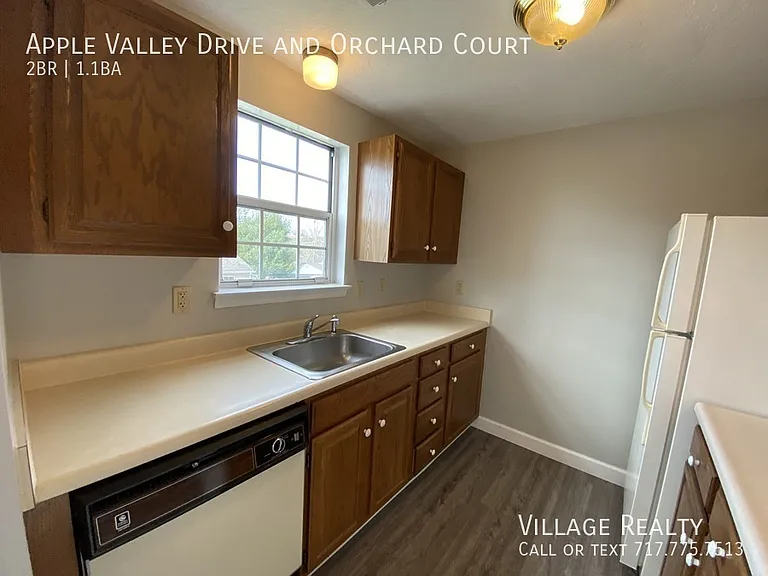 Orchard Ct — Photo 38