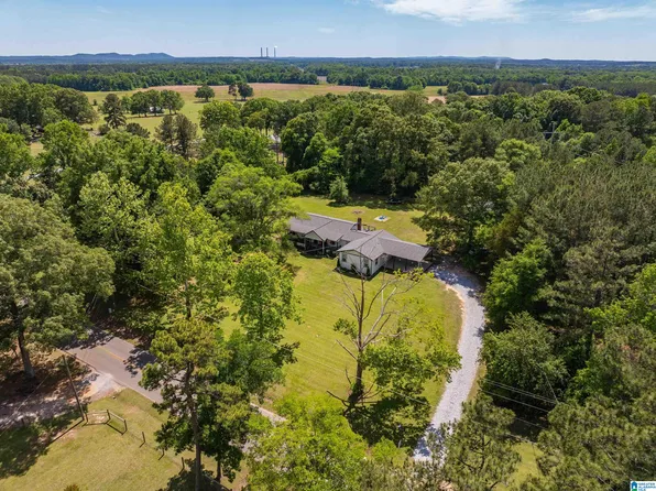 2215 Sun Valley Rd, Harpersville, AL 35078