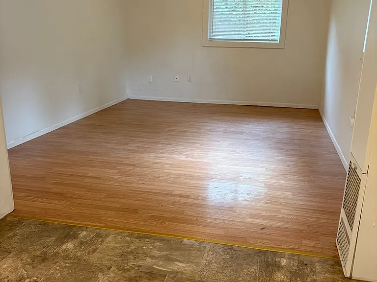 322 Willow St — Photo 7