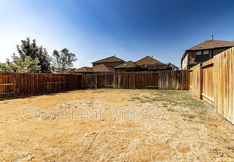 2009 Flametree Ave — Photo 37