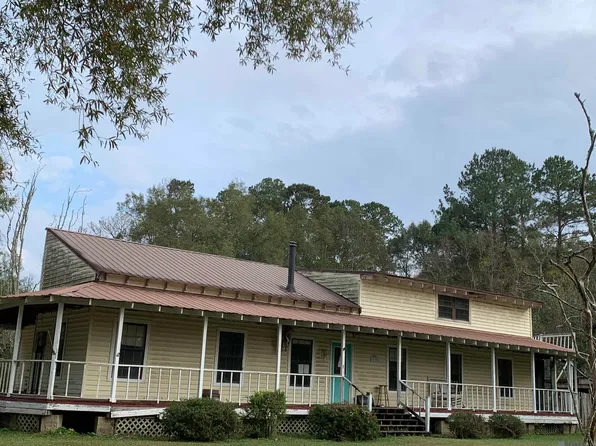 42246 Sweeney Ln, Ponchatoula, LA 70454