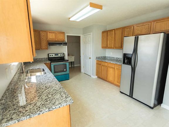 3rd image of 9613 Nathanial Ln