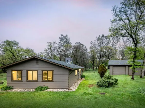 11365 Shadow Ln, Browns Valley, CA 95918