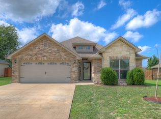 1554 Anderson Dr, Webb City, MO 64870