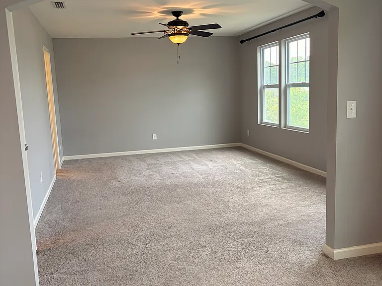 Master Bedroom (Second View)