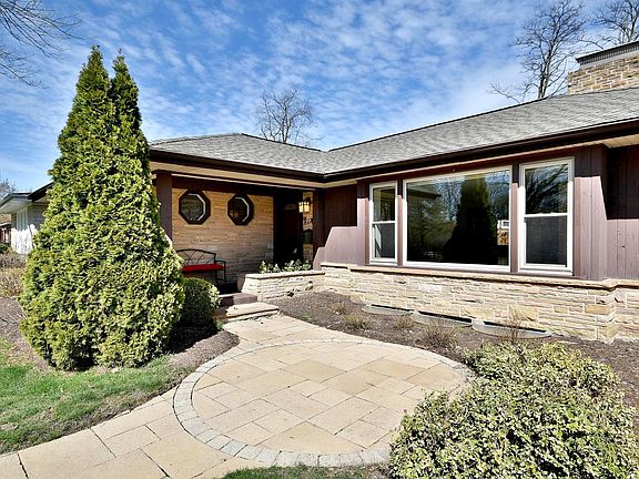 4th image of 359 S Cottage Hill Ave