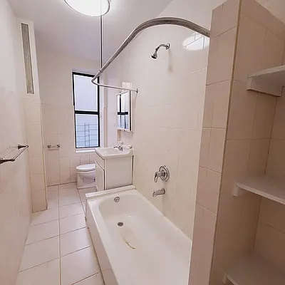 Rented by New York Residence | media 43