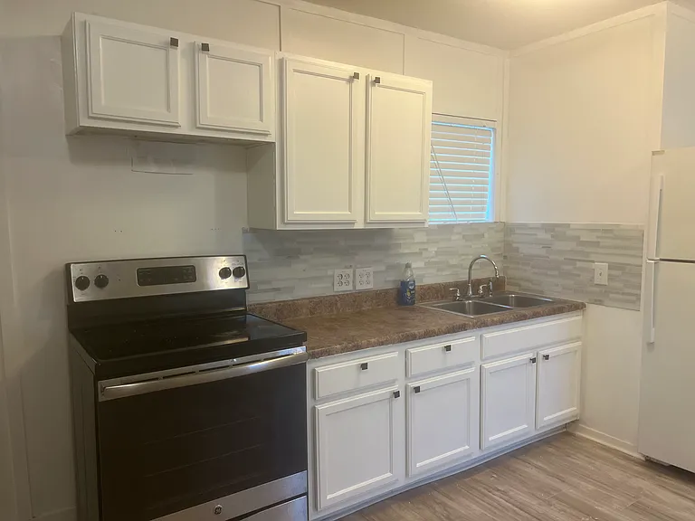 9914 Berrypatch Ln — Photo 13