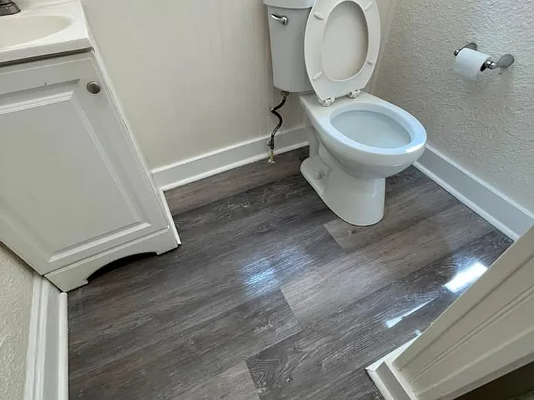 2941 Clifton Ave — Photo 11