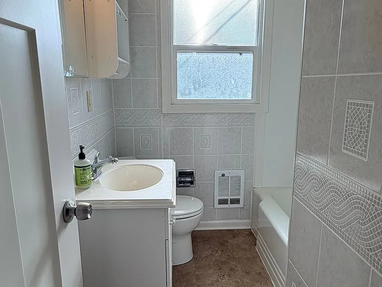 408 Ramona Ave — Photo 4