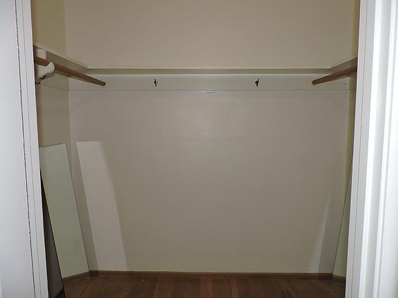 5th image of 4991 Moddison Ave