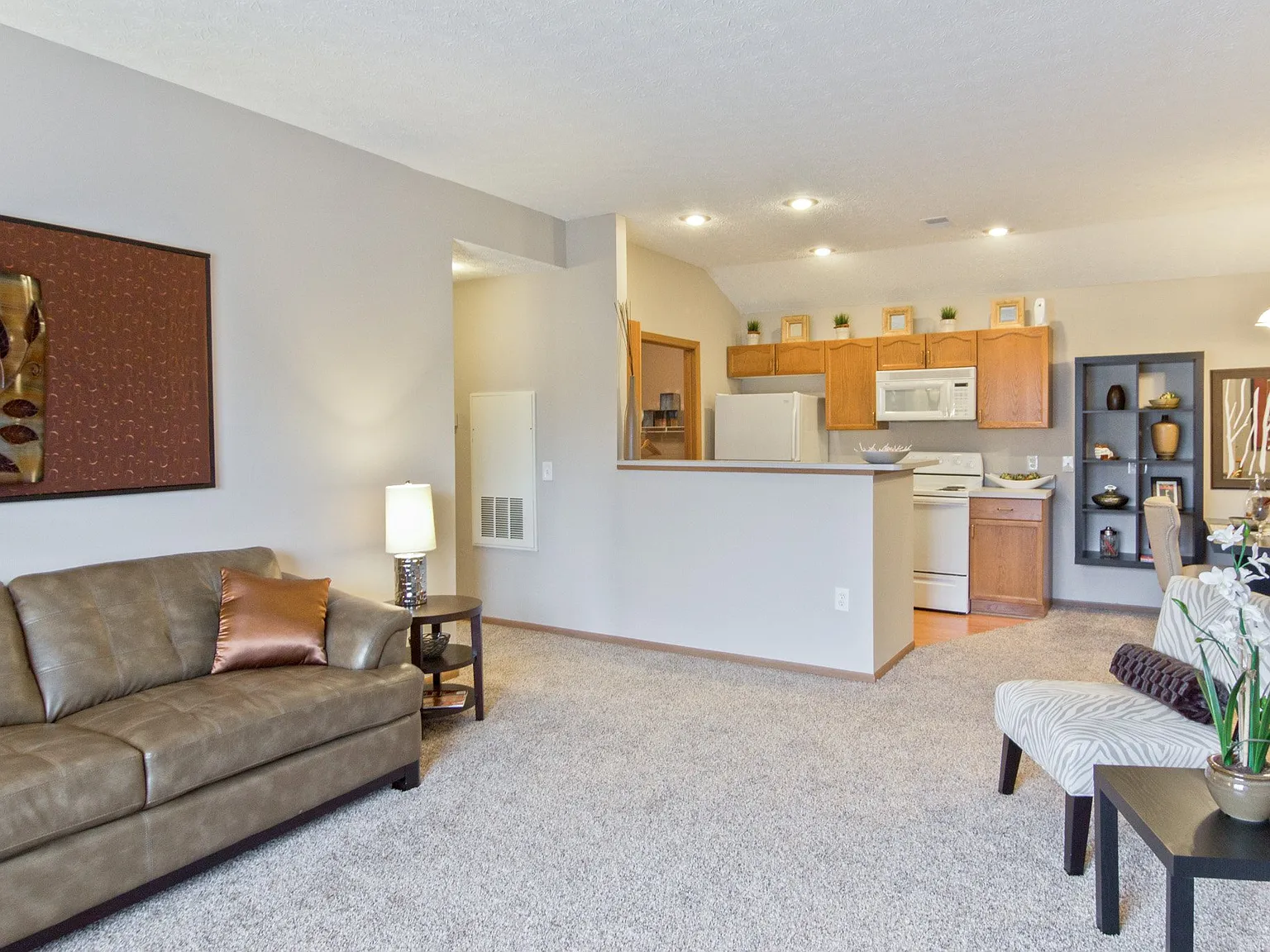 Albany Commons — Photo 2