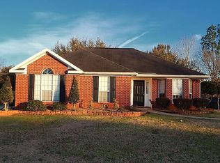 1335 Colonial Hills Dr, Mobile, AL 36695