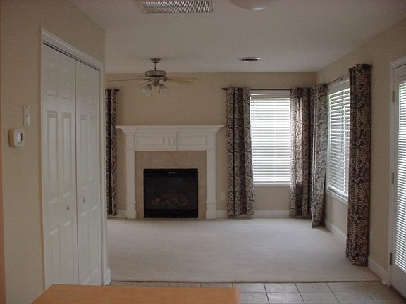 2nd image of 10850 Parkgate Ln