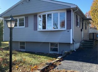114 Alabama Ave, Warwick, RI 02888