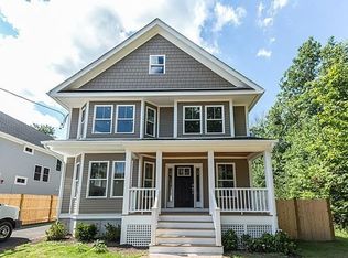 10 Draper Rd, Boston, MA 02136