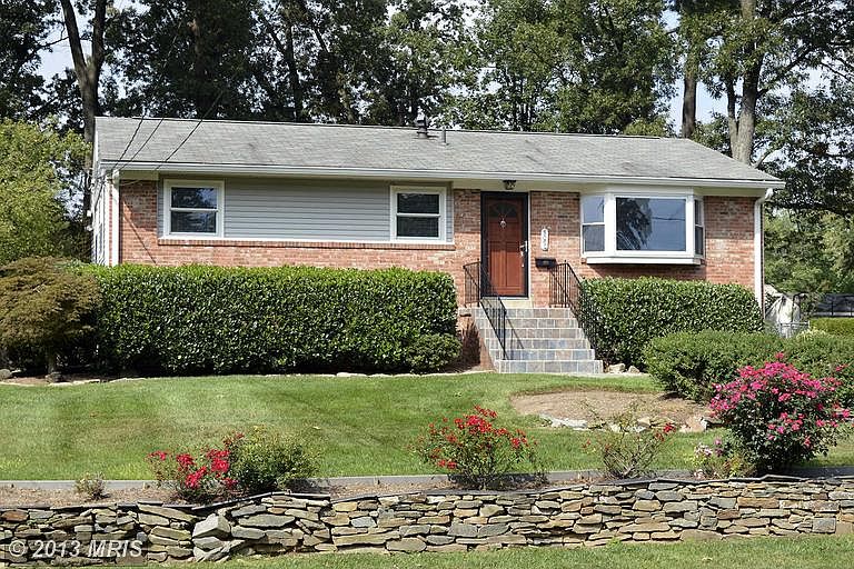 1st image of 809 Grant St
