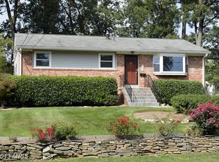 809 Grant St, Herndon, VA 20170