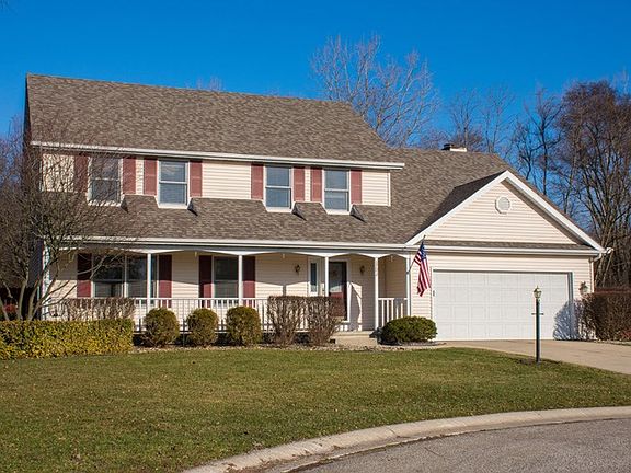 2nd image of 3702 Denwood Ct