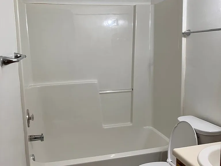 1205 Bunker Hill Ct #D — Photo 12