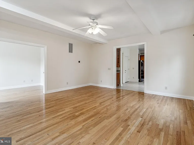 9818 Lyons Mill Rd — Photo 20