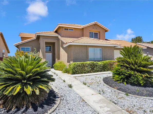 13776 Foxfire Rd, Victorville, CA 92392